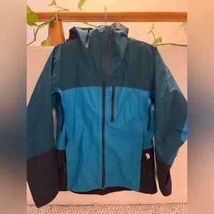 Mountain Hardwear Rain Jacket / Outer Shell